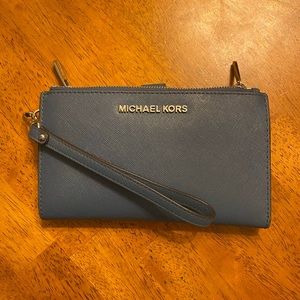 Michael Kors Double Zip Smart Phone Case Wristlet